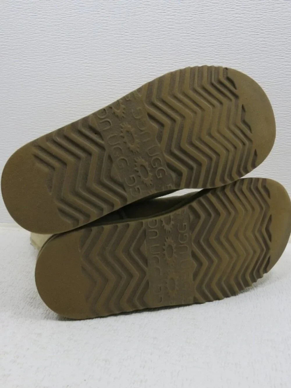 UGG 5825 Classic Short Insulated Boots Australia Women's Warm Footwear Shoes 6
